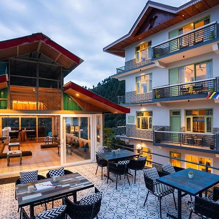 Zostel Dharamkot Hostel McLeod Ganj Exterior foto